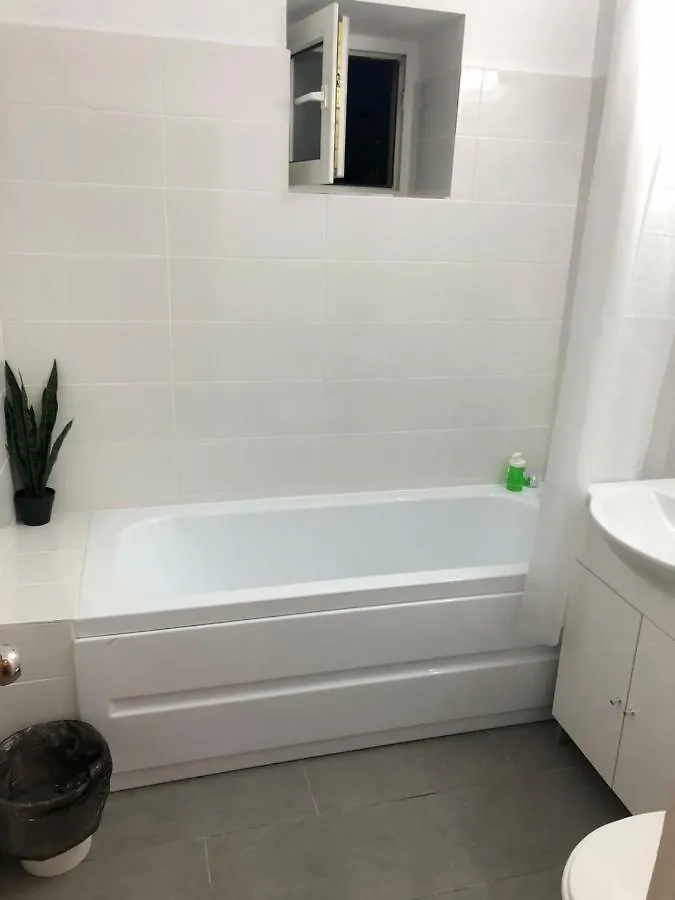 Green Apartment 3 布加勒斯特 罗马尼亚